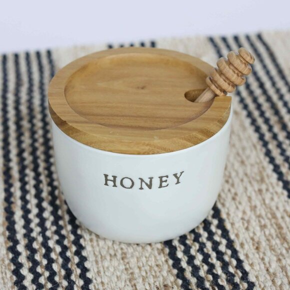 New!  Stoneware Honey Pot with Wood Lid & Dipper - Hearth & Hand with Magnolia - Picture 5 of 6